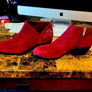 Vince Camuto Shoetties